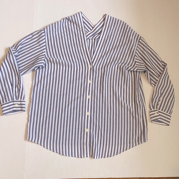 8Seconds - blue & white striped button down shirt - S - Picture 5 of 9